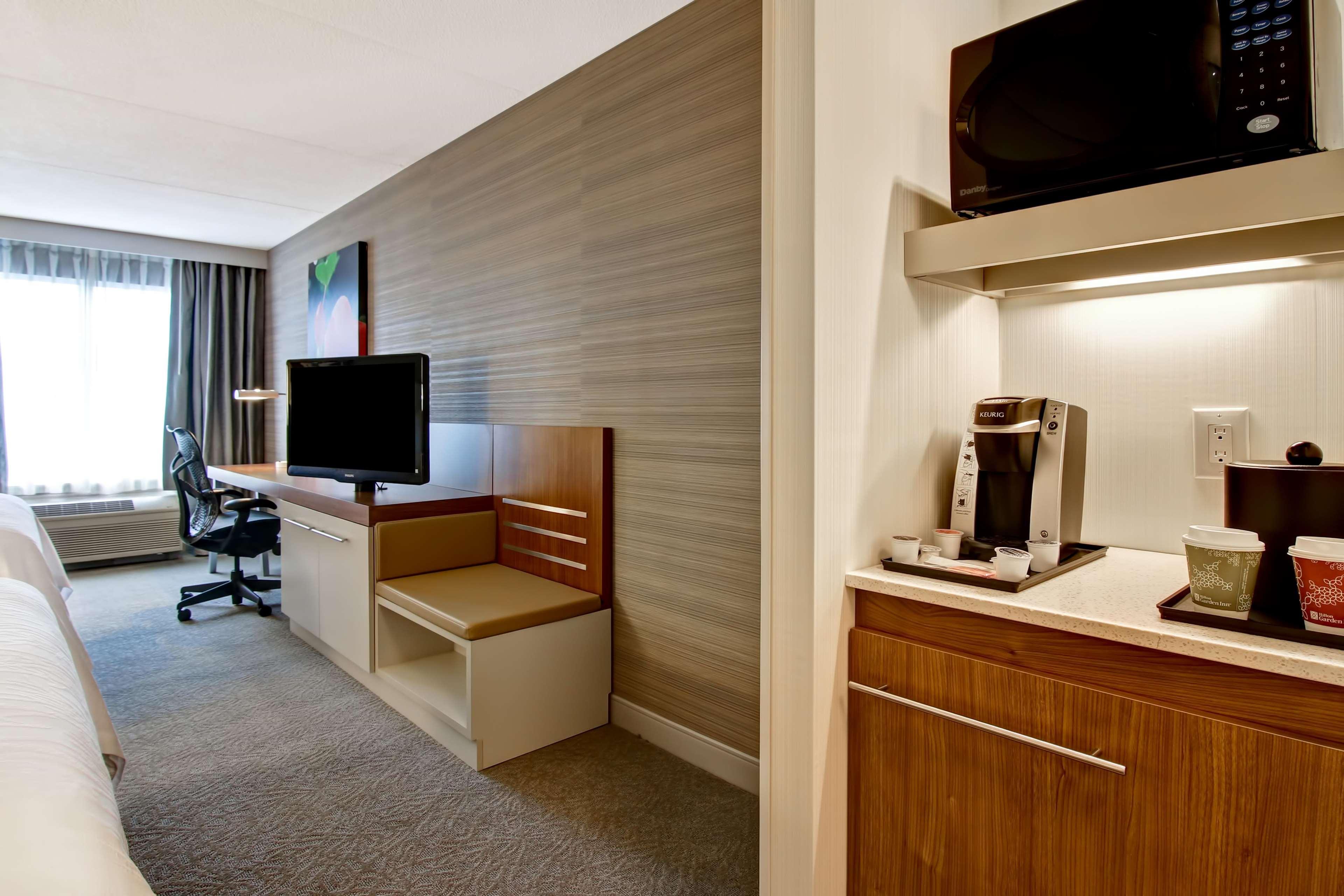 Hilton Garden Inn Toronto/Mississauga Ngoại thất bức ảnh