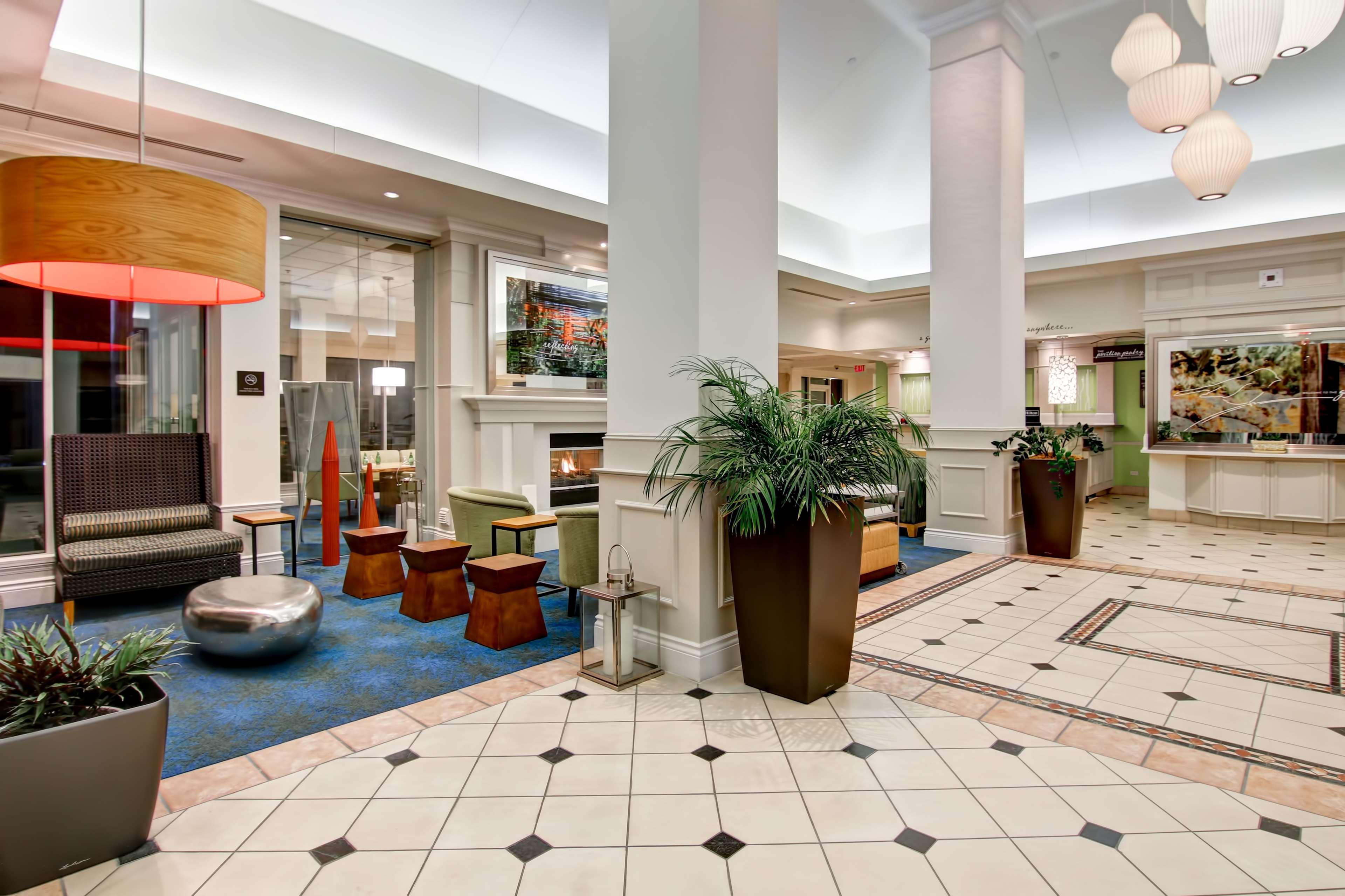 Hilton Garden Inn Toronto/Mississauga Ngoại thất bức ảnh