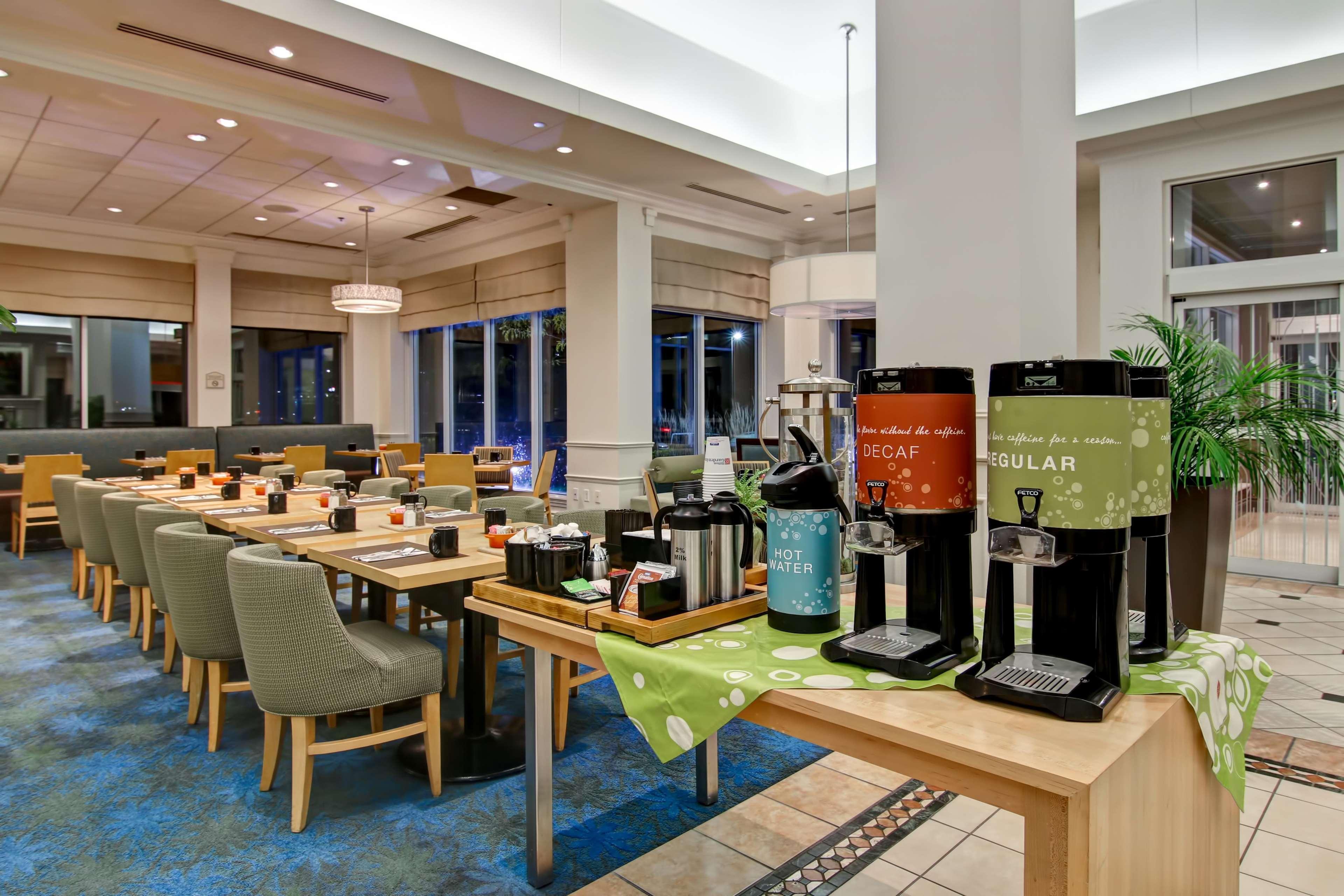 Hilton Garden Inn Toronto/Mississauga Ngoại thất bức ảnh