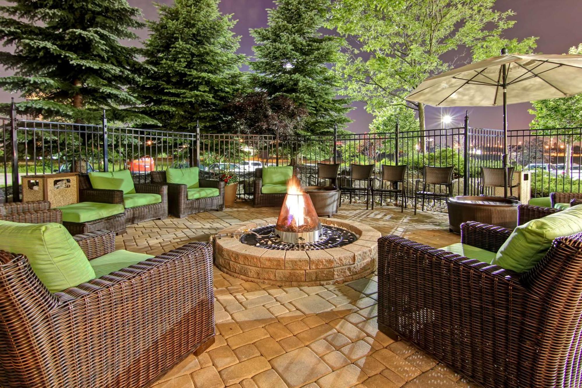 Hilton Garden Inn Toronto/Mississauga Ngoại thất bức ảnh