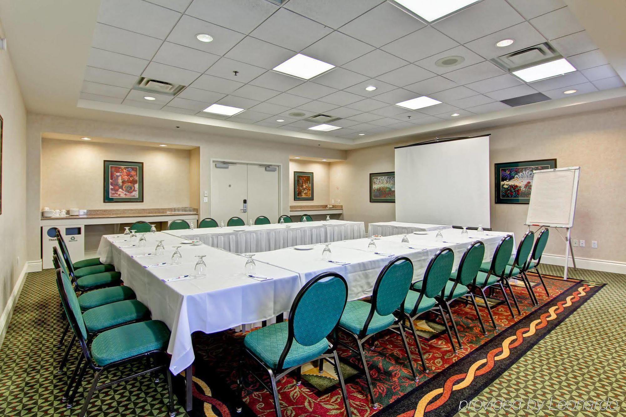 Hilton Garden Inn Toronto/Mississauga Ngoại thất bức ảnh